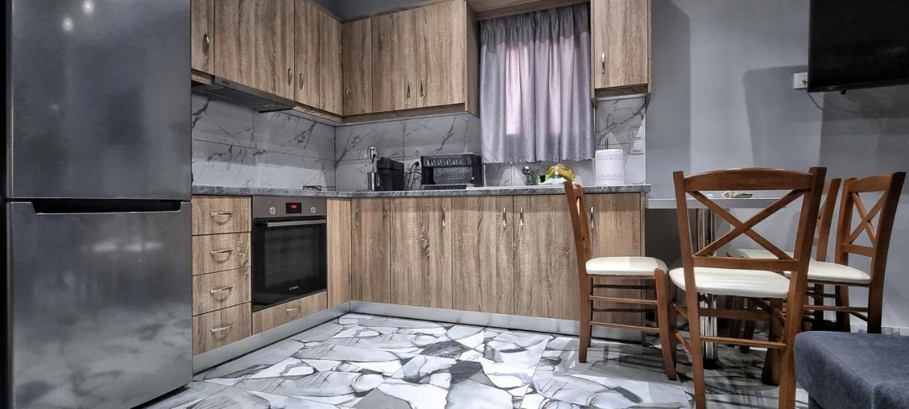 Mimarxos Luxury Apartments Chalkida Exterior photo